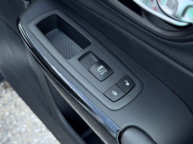 2023 Jeep Cherokee Altitude Lux 4x4