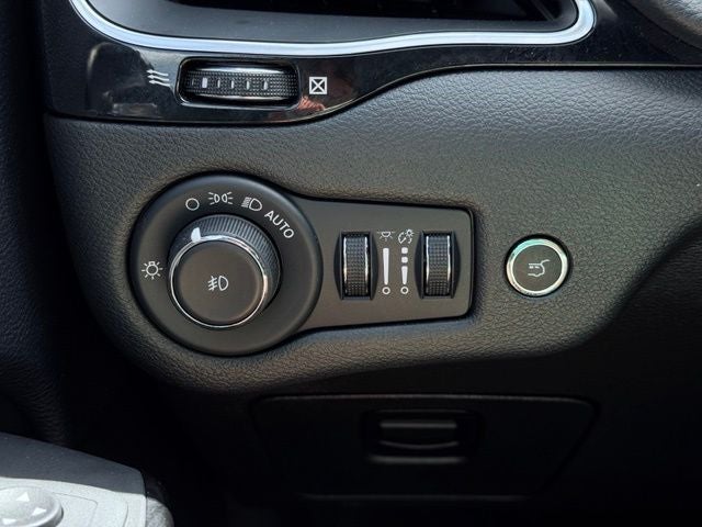 2023 Jeep Cherokee Altitude Lux 4x4