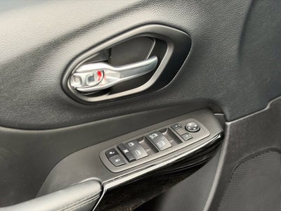 2023 Jeep Cherokee Altitude * Certified Pre-Owned *