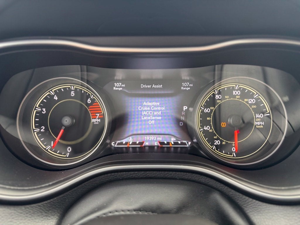 2023 Jeep Cherokee Altitude * Certified Pre-Owned *