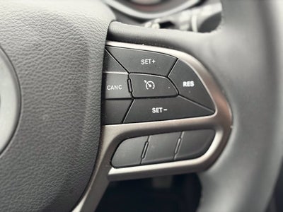 2022 Jeep Cherokee Latitude Lux * Certified Pre-Owned *