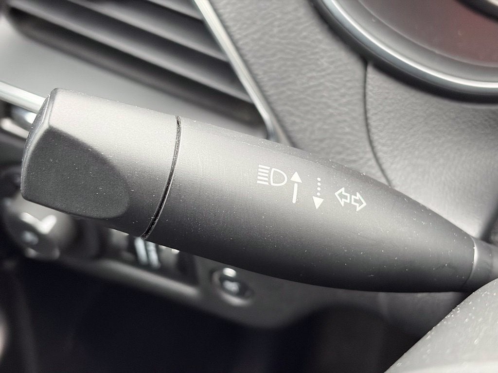 2022 Jeep Cherokee Latitude Lux * Certified Pre-Owned *