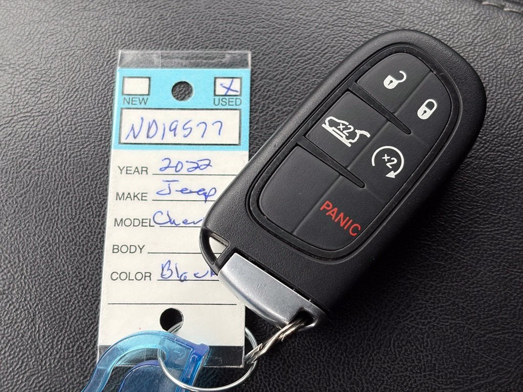2022 Jeep Cherokee Latitude Lux * Certified Pre-Owned *