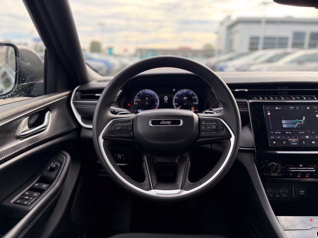 2024 Jeep Grand Cherokee Laredo X