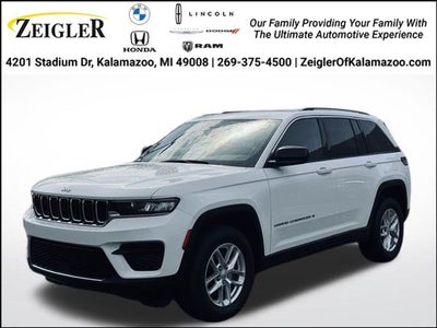 2023 Jeep Grand Cherokee Laredo 4x4