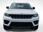 2023 Jeep Grand Cherokee Laredo 4x4