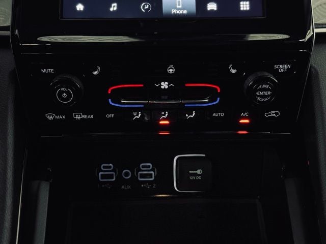 2023 Jeep Grand Cherokee Laredo 4x4