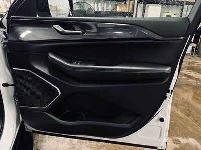 2022 Jeep Grand Cherokee Altitude 4x4