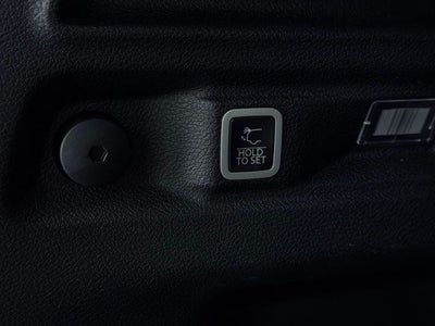 2024 Jeep Grand Cherokee L Altitude 4x4