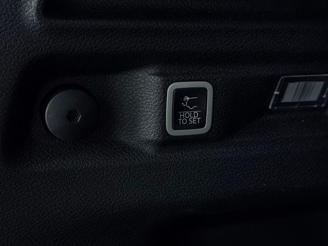 2024 Jeep Grand Cherokee L Altitude 4x4