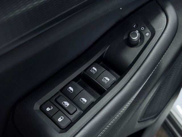 2024 Jeep Grand Cherokee L Altitude 4x4
