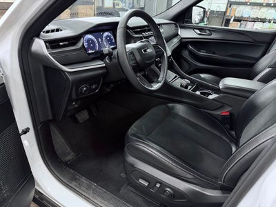 2024 Jeep Grand Cherokee L Altitude 4x4