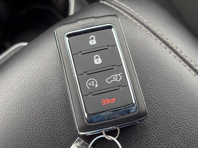 2023 Jeep Grand Cherokee L Altitude X * Certified Pre-Owned *