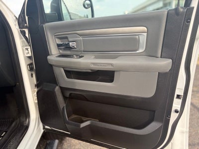 2016 RAM 1500 SLT