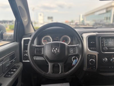 2016 RAM 1500 SLT