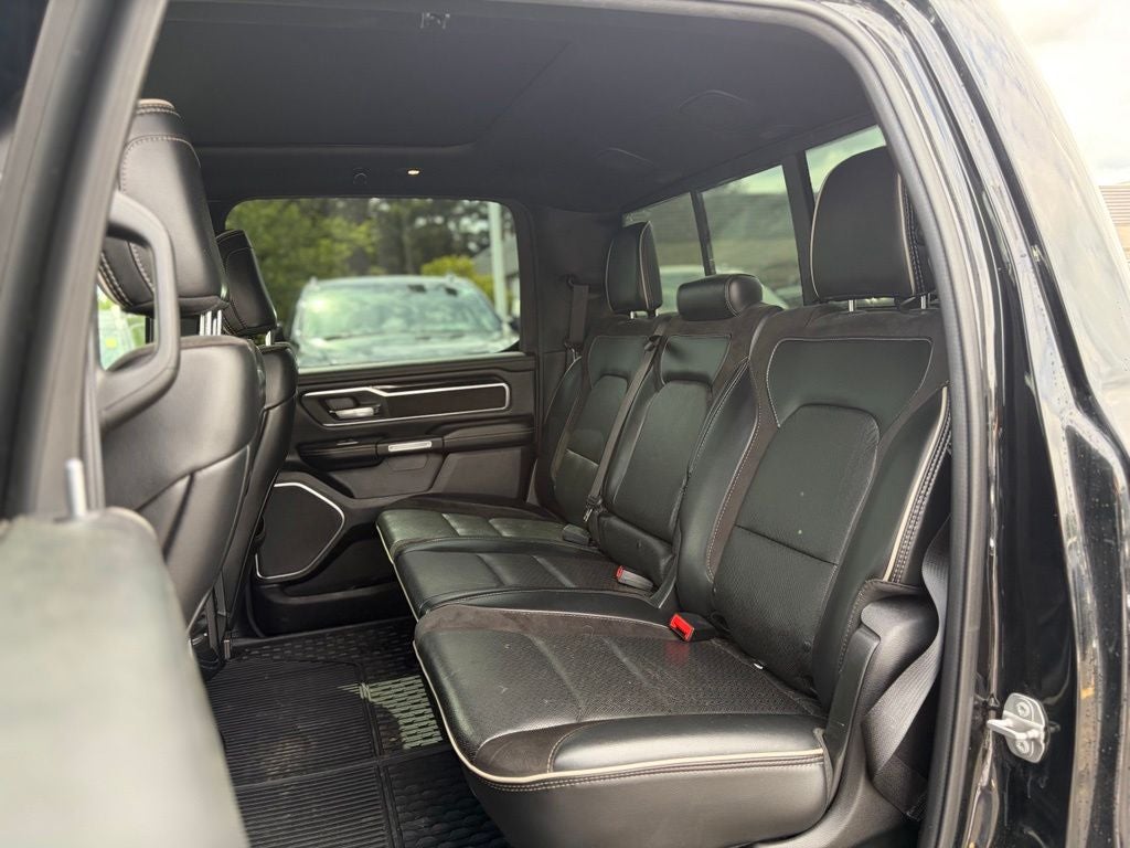 2019 RAM 1500 Laramie Crew Cab 4x4 5'7' Box