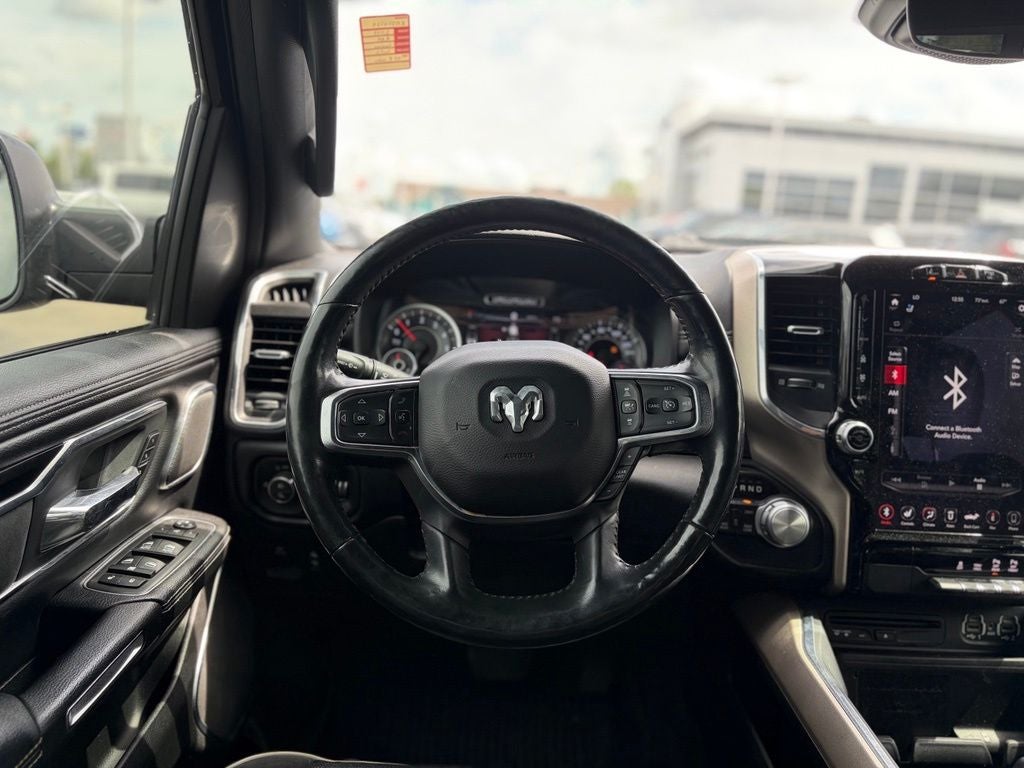 2019 RAM 1500 Laramie Crew Cab 4x4 5'7' Box