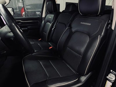 2022 RAM 1500 Laramie Crew Cab 4x4 5'7' Box