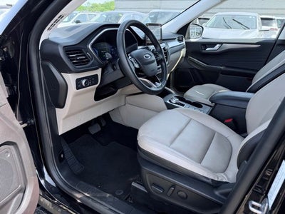 2022 Ford Escape Hybrid Titanium Hybrid