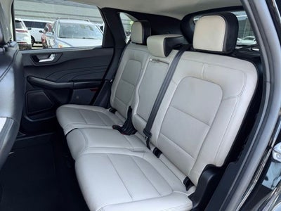 2022 Ford Escape Hybrid Titanium Hybrid
