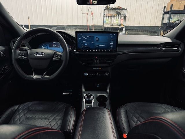 2023 Ford Escape ST-Line Elite