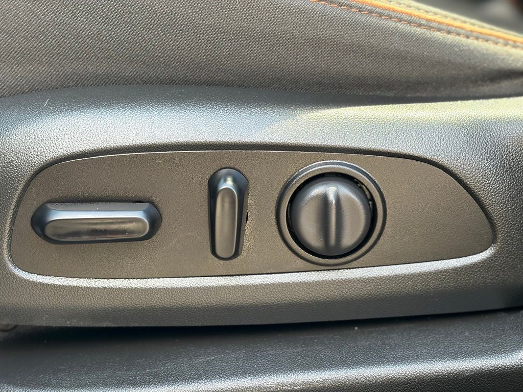 2020 GMC Acadia AWD AT4