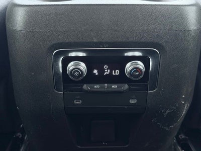 2024 GMC Yukon 4WD SLT