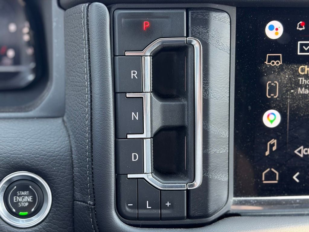 2022 GMC Yukon 4WD Denali