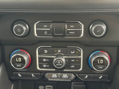 2024 Chevrolet Suburban 4WD Z71