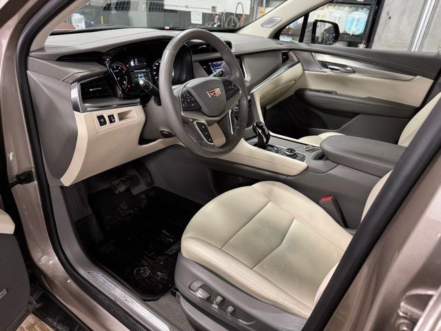2023 Cadillac XT5 AWD Premium Luxury