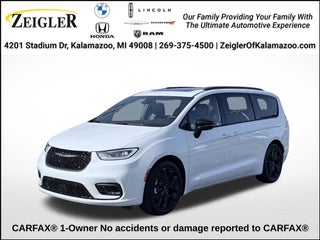 2025 Chrysler Pacifica Limited