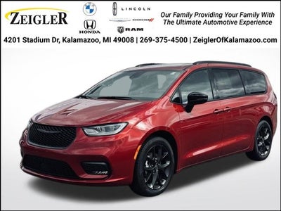 2025 Chrysler Pacifica Limited