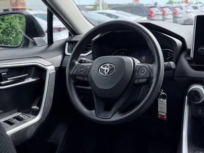 2023 Toyota RAV4 LE