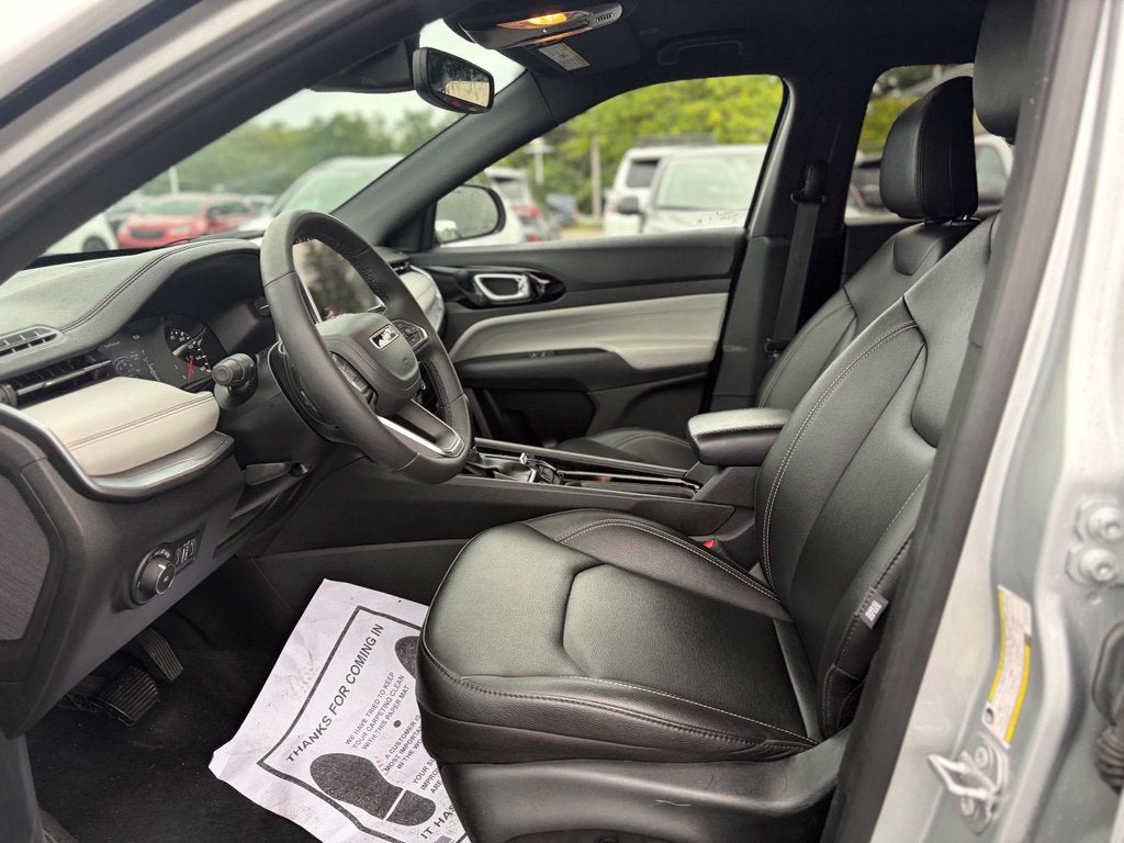 2025 Jeep Compass Limited * Certified Pre-Owned *
