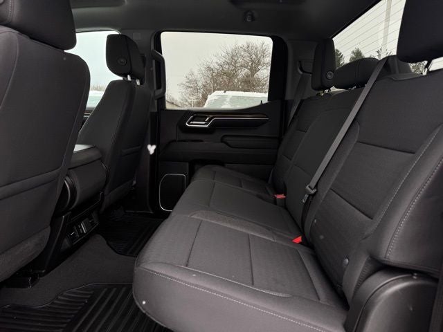 2023 Chevrolet Silverado 1500 4WD Crew Cab Short Bed LT with 2FL