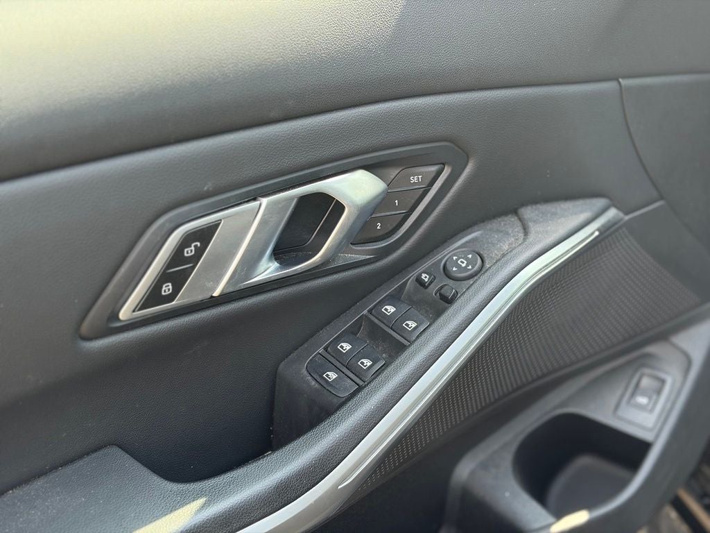 2023 BMW 3 Series 330i xDrive