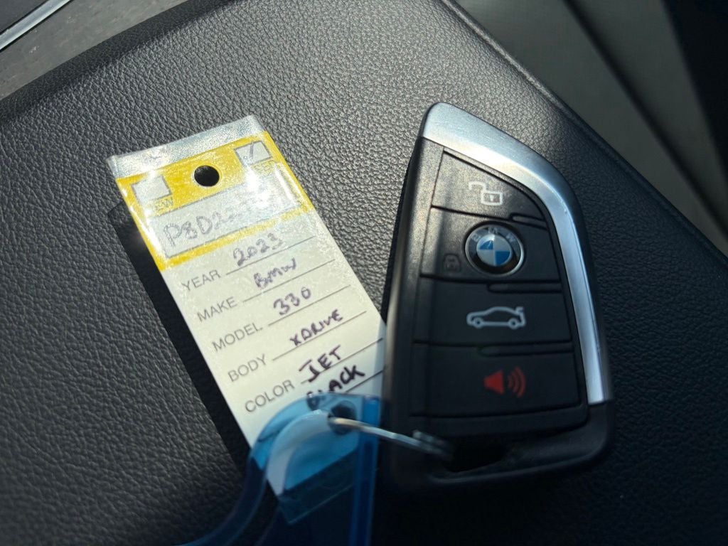 2023 BMW 3 Series 330i xDrive