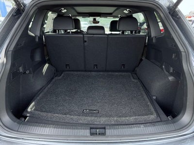 2023 Volkswagen Tiguan 2.0T SEL R-Line