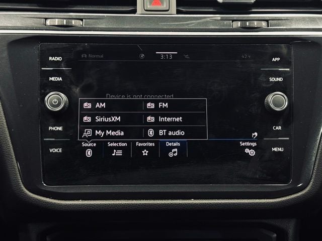 2022 Volkswagen Tiguan 2.0T SE R-Line Black