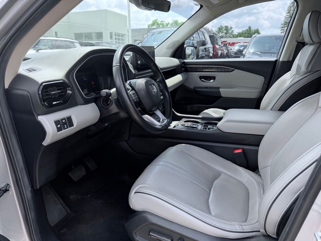 2025 Honda Pilot Elite