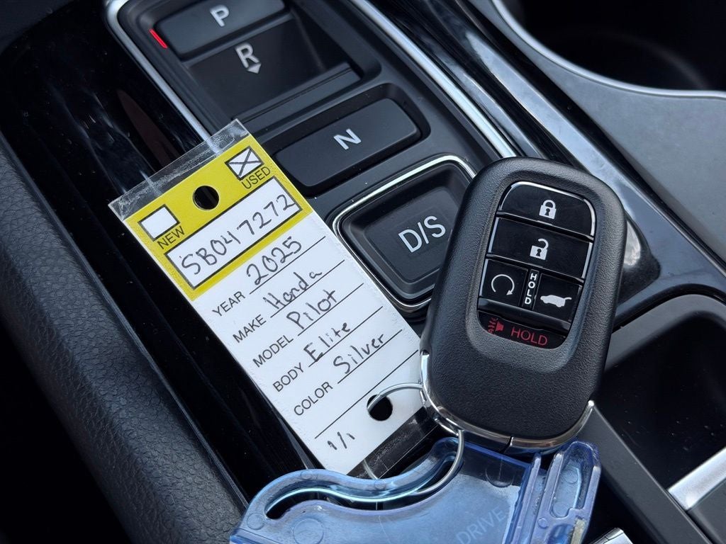 2025 Honda Pilot Elite