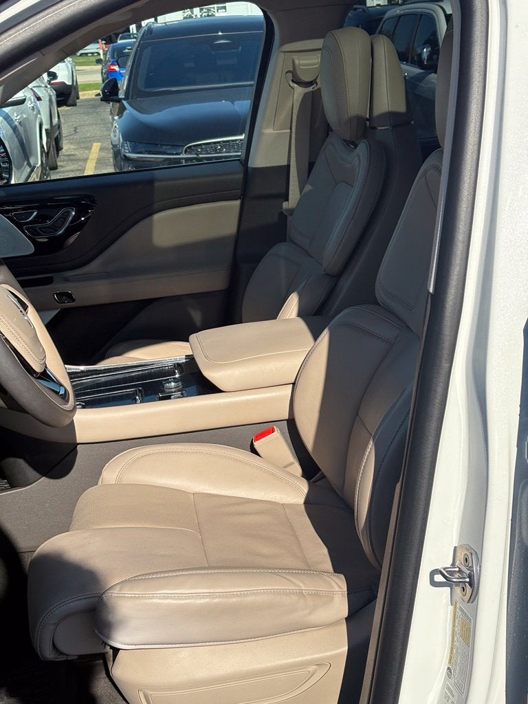 2023 Lincoln Aviator Reserve Premium
