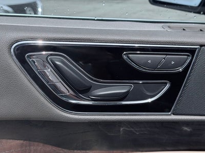 2022 Lincoln Navigator Standard