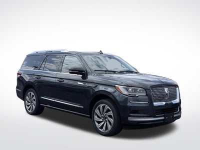 2022 Lincoln Navigator Standard