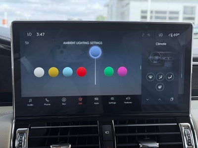 2022 Lincoln Navigator Standard
