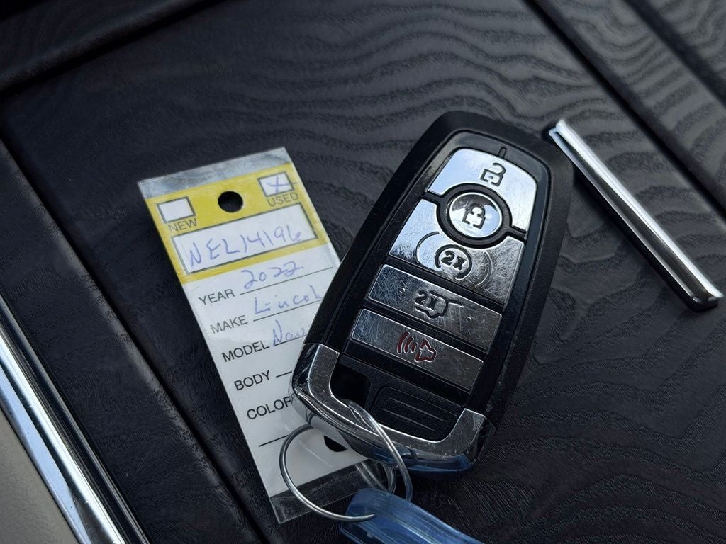 2022 Lincoln Navigator Standard