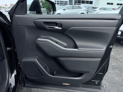 2024 Toyota Highlander Hybrid XLE