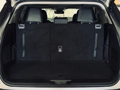 2025 Toyota Highlander Base