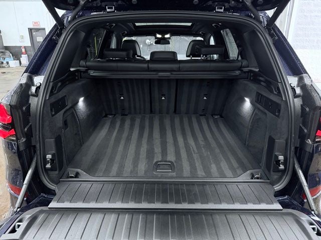 2024 BMW X5 M60i