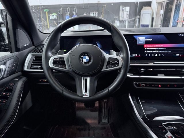2024 BMW X5 M60i